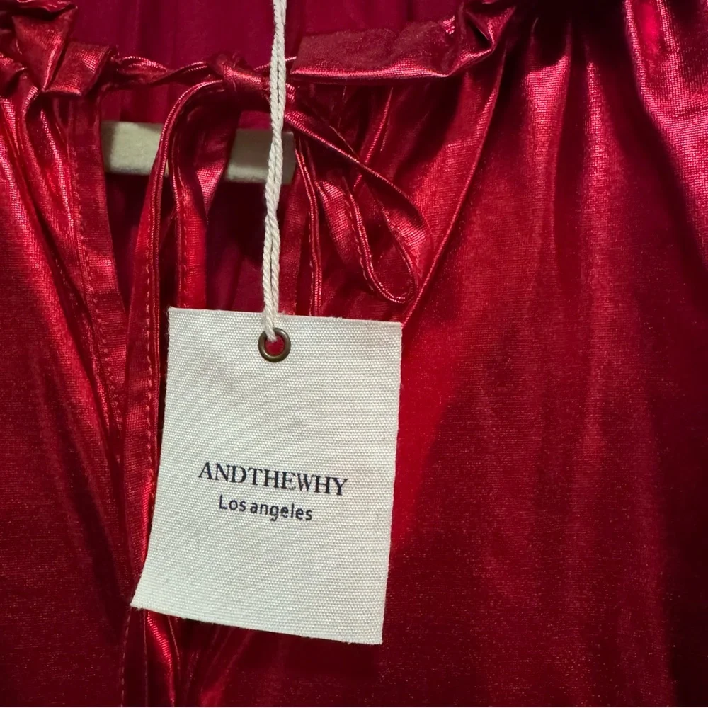 And the Why - beautiful red blouse - size M -  NWT - Picture 15 of 16